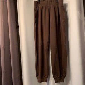 Zara Man brown jogger XL (closer to Small size)